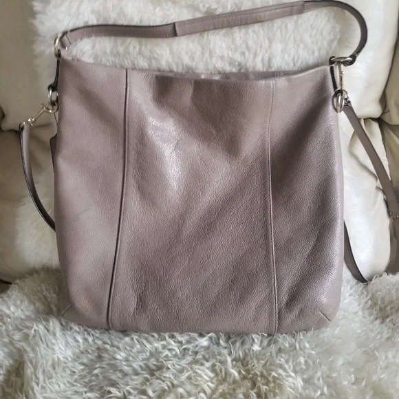 Coach Leather purse - Picture 2 of 6